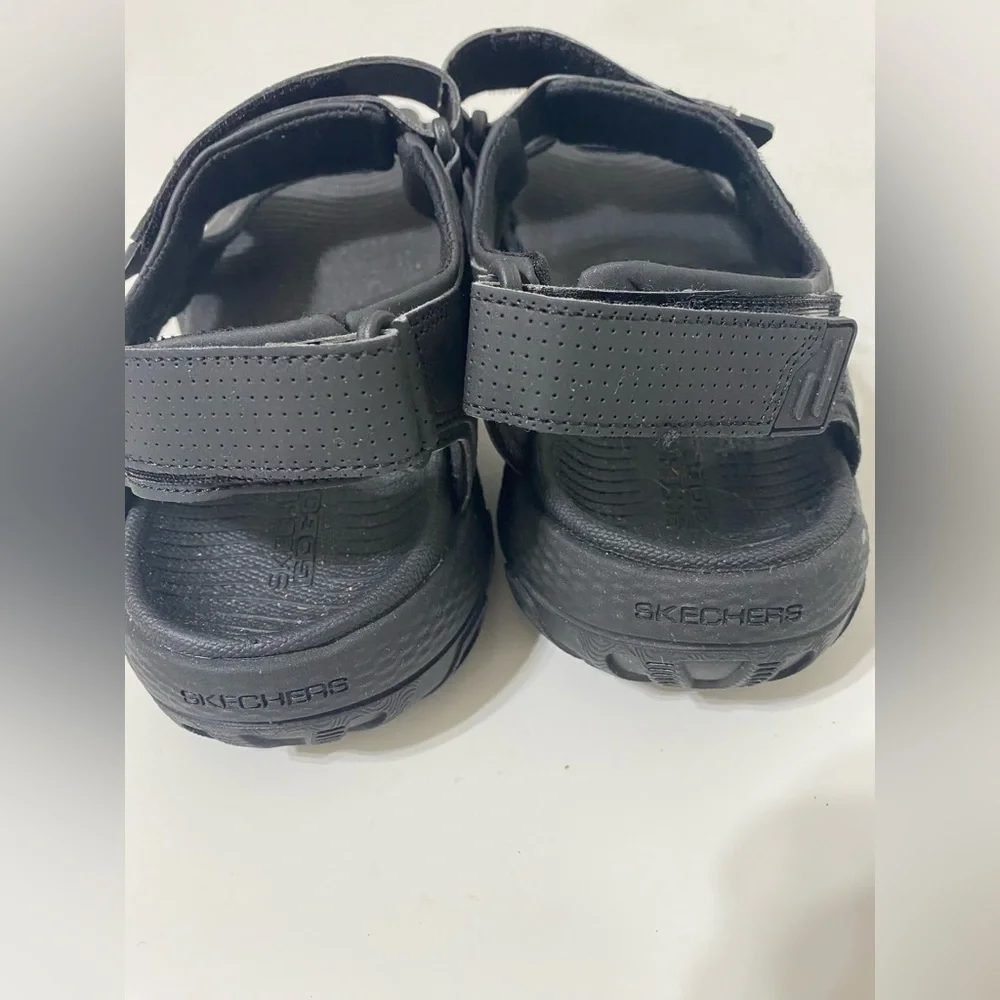 Skechers men Go Golf Black Sandals size 8